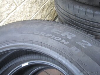 225/60R18 104H zimne pneu Pirelli Sotto Zero3 winter2 - 5