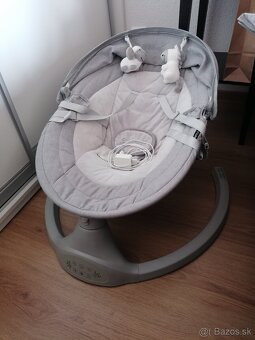 Hojdatko, kresielko s hudbou, hojdacka - 5