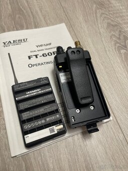 YAESU FT 60 E - 5