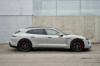 Porsche Taycan Sport Turismo GTS - 5