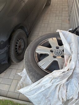 VW Golf - 5