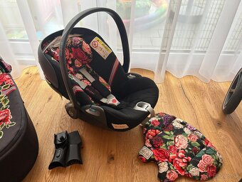 Komplet set Cybex Priam Rose gold + Spring Blossom dark - 5