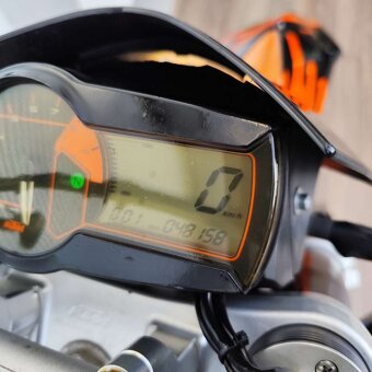 Predám KTM SMC 690 Supermoto - 5