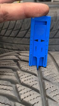 255/55r17 Brigestone RunFlat zimne - 5