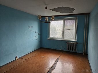 Predaj veľký 3 izbový byt s balkónom na Okružnej ulici - 5