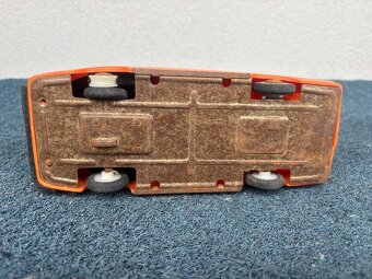 Staré autíčka - 5