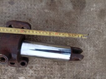 Predám tento servo piest z VZV# - 5