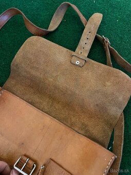Stará vojenská koženná brašňa - 5