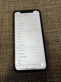 iPhone XR 64GB RED Product - 5