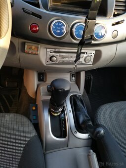 Mitsubishi l200 2 5did - 5