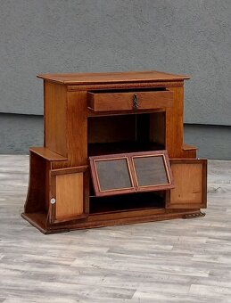 Skrinka dubová starožitná. - 5