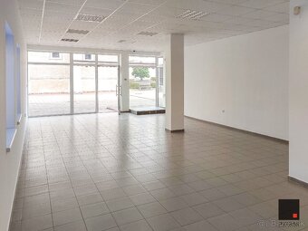 ATRAKTÍVNY PRIESTOR NA OBCHOD, KLIENTSKÉ CENTRUM ALEBO KANCE - 5