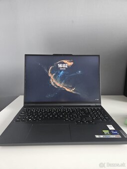 Legion Pro 5 16IRX8 - 5