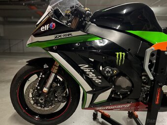 KAWASAKI ZX10R - 5