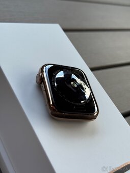 Apple Watch Series 4 44MM Gold Stainless Steel Case - 5