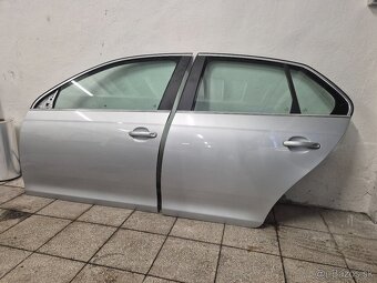 Predám bočné dvere pre Volkswagen Golf 5 V Jetta mk5 - 5