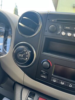 Berlingo AUTOMAT  rok 2015 ,1,6 D 68 kW XTR Automat - 5