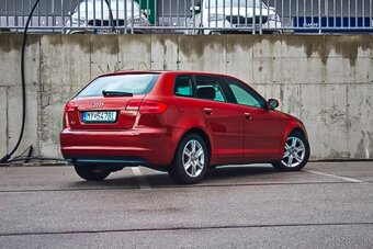 Audi A3 sportback 1, 6 TDI, 77 kW, 7-stup automat s-tronic - 5