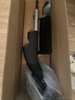 Čistič tvrdých podláh FC 4-4 Battery Set 180€ - 5