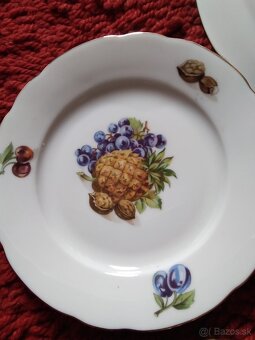 Predám staré porcelánové taniere 27cm 1ks a 17,5cm 3ks. - 5