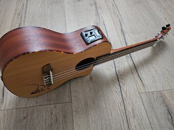 Ortega Tenor Ukulele - 5