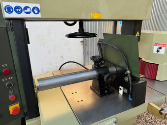 Pásová píla SCM R800 - 5