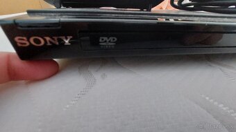 Predám CD, DVD prehrávač Sony SR350 - 5