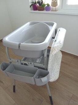 Predam prebalovaci pult s vanickou Chicco+pridam hojdacie kr - 5