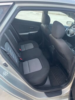 KIA Ceed - 5