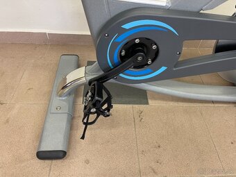 Spinningový bicykel Precor Teambike 800 - použitý - 5