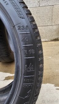 Predám 2ks zimné pneu Kleber KRISALP HP3 235/40 R18 95V - 5