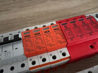 príslušenstvo k poistkovej skrinke (istic) - 5