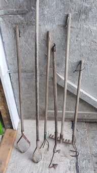 Predám záhradné náradie , motyky, rýle, motyky veľké, malé, - 5