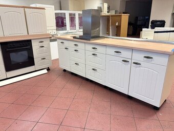 Kuchyňská linka Alno provance - 5