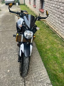 Yamaha MT07 - 5