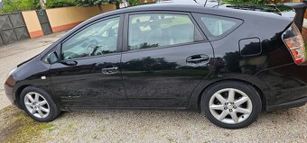 Prius 20, automat - 5