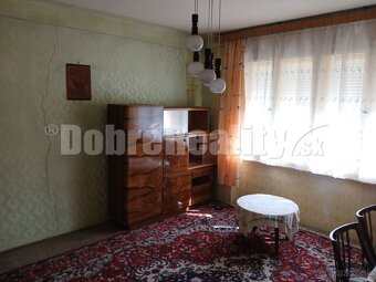 Vidiecky dom s veľkou záhradou v obci Farna - 5