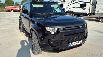 Land Rover Defender P400 - 5