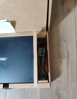 Asus notebook - 5