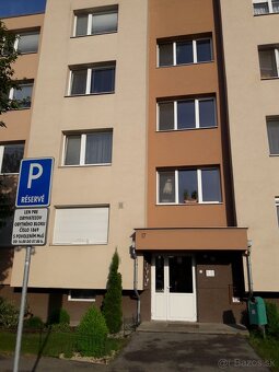 Prenajom 3 izbového bytu - 5