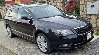 Skoda superb 2.0 tdi dsg F1 elegance - 5