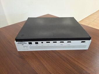 Microsoft Xbox One S 1TB - 5