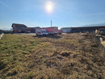 Ponúkame na predaj priestory,sklady, výr priestory v Martině - 5