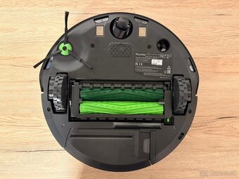 Vysávač iRobot Roomba j7- nepoužitý - 5
