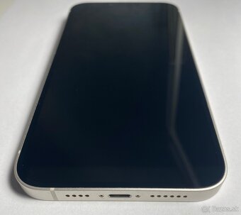 iPhone 14 Plus, batéria 82% - 5