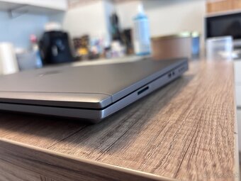 HP ZBook Fury 17 G7 - 5