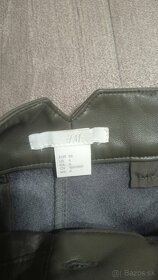 Koženkové nohavice H&M - 5