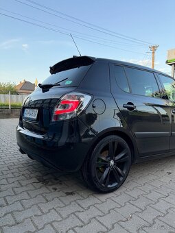 Predám Škoda Fabia II 1.9 TDI Sportline - 5