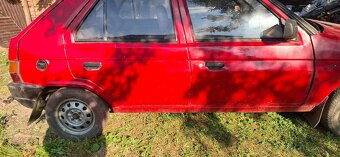 Predám Škoda favorit 136l 1990 46kw - 5