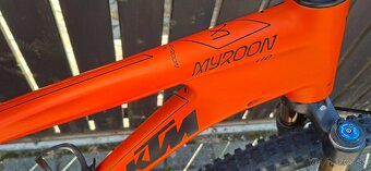 KTM MYROON 29" / veľkosť L/ 19" / carbon - 5